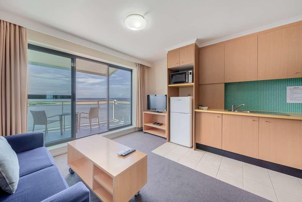 Oaks The Entrance Waterfront Suites Quarto foto